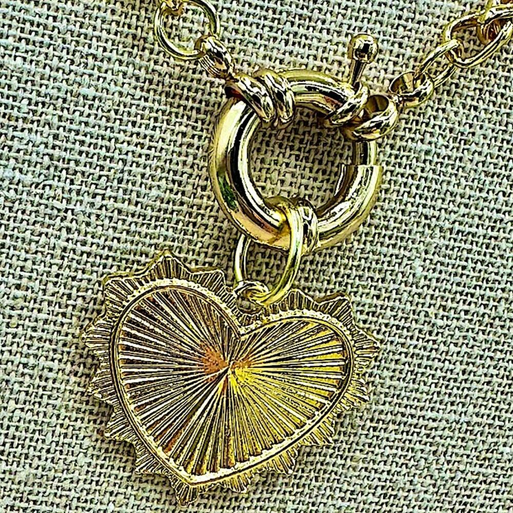 Gold Luxe Heart Statement Necklace Chunky Oversized - Picture 7 of 7